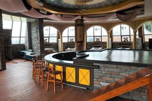 Bar (on property) - Xinhua Hotel Fairy Mountain (Chongqing)