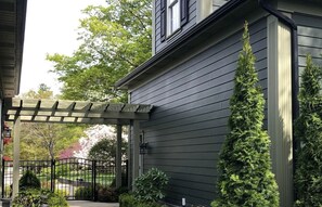 House, 5 Bedrooms, Smoking, Patio | Terrace/patio