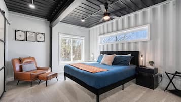 3 habitaciones, escritorio, tabla de planchar con plancha y wifi