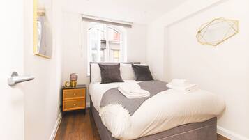 Apartment, City View | Iron/ironing board, free WiFi