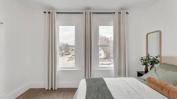 2 chambres, bureau, Wi-Fi, draps fournis