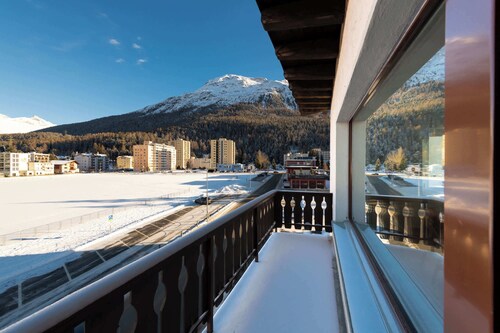 Elegantes Alpine Escape mit herrlicher Aussicht