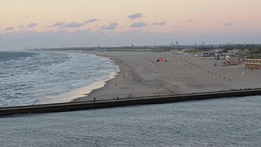 Bungalow in Netherlands Near the Coast