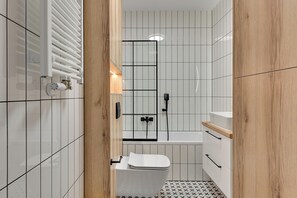 Appartement, balcon, vue ville | Salle de bain