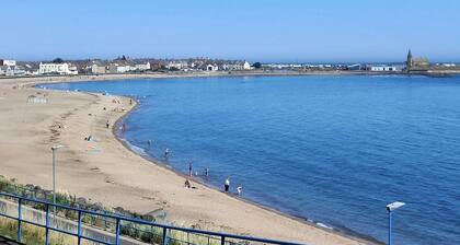2 bedroom accommodation in Newbiggin-by-the-Sea