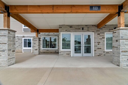 Woodspring Suites Elkhart