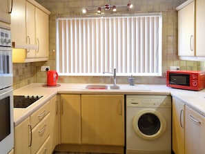 Dishwasher, highchair