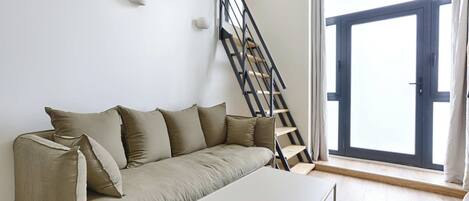 Apartment | Living area