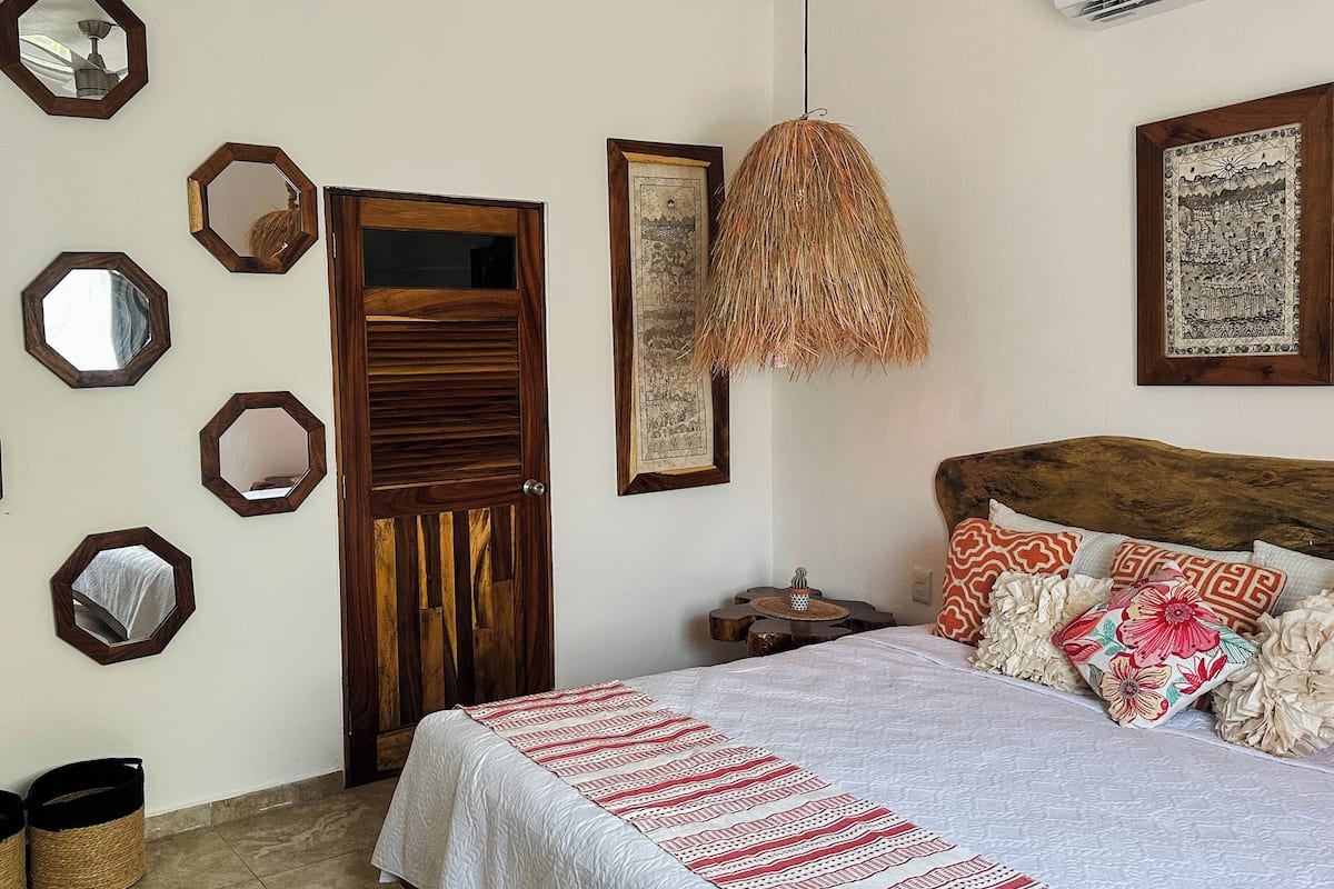 Classic Double Room | Bed sheets