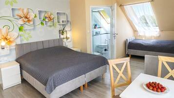 Apartment | 3 bedrooms, bed sheets