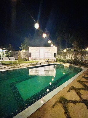 Pool - 7 BHK LUXURY VILLA IN ALIBAG WITH PRIVATE POOL
Best Villa in Alibag Mandva (Bamansure)