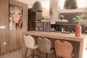 Mikrowelle, Ofen, Herdplatte, GeschirrspĂŒler