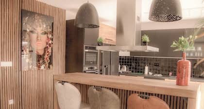 AP3 - 2 Bedroom Terrace Apartment Charleroi Airport
