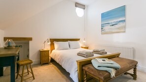 4 camere, ferro/asse da stiro, culla da viaggio, Wi-Fi gratuito