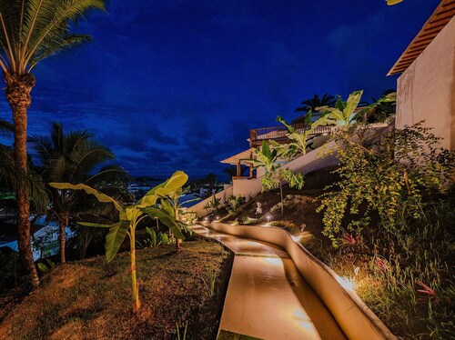 Vila Maya 3 – Stunning Views in Itacaré