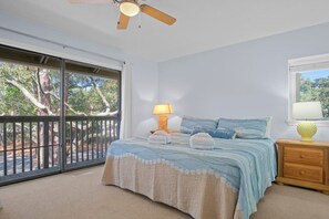 2 slaapkamers, een bureau, een strijkplank/strijkijzer, wifi