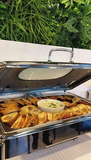 Tägliches inbegriffenes Frühstücksbuffet