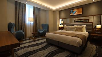 Standardzimmer | Zimmersafe, Schreibtisch, laptopgeeigneter Arbeitsplatz