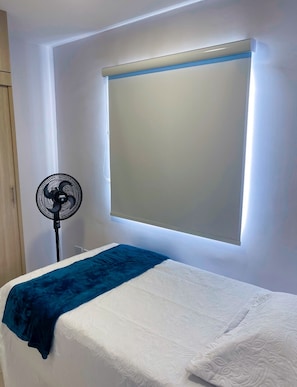 3 chambres, fer et planche à repasser, Wi-Fi gratuit, draps fournis