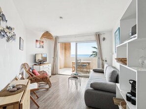 TV - VERY NICE FLAT WITH SEA VIEW FOR 5 GUESTS IN CANNES (Cannes)