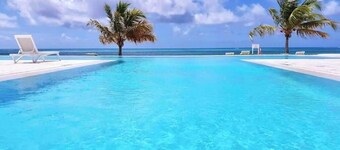 Lovely Beachfront studio at Punta Palmera