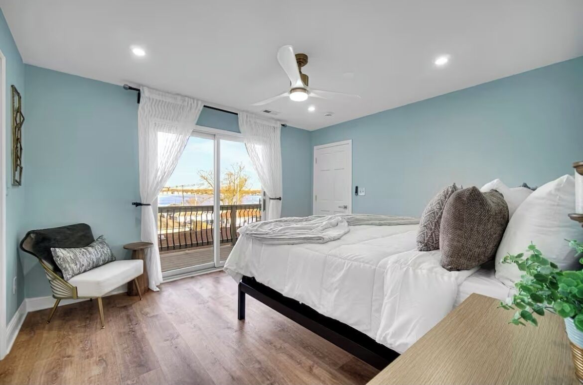 5 slaapkamers, een strijkplank/strijkijzer, gratis wifi, beddengoed