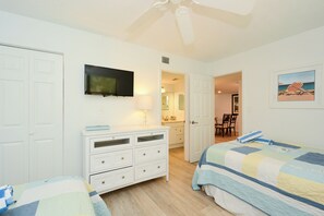 2 chambres, fer et planche à repasser, Wi-Fi gratuit, draps fournis