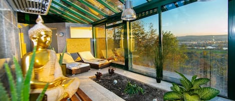 House | Spa treatment