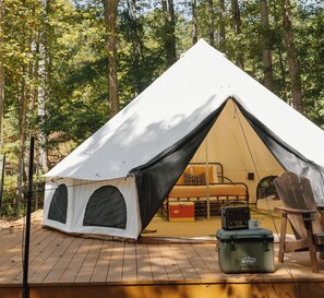 Terrace/patio - Field Trip Unit 9 Small Bell Tent (Travelers Rest)