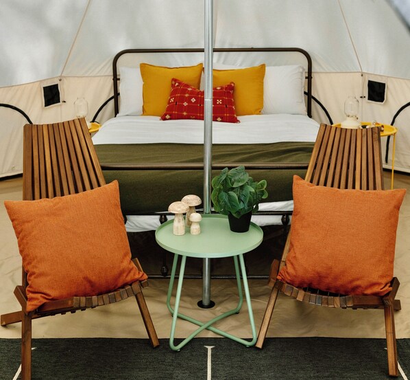 1 chambre, coffres-forts dans les chambres, Wi-Fi, draps fournis