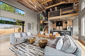 Télévision, cheminée