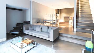 Apartment | Living area