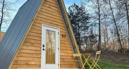 Field Trip Unit 23 A-Frame / Cozy A-Frame with private fire pit