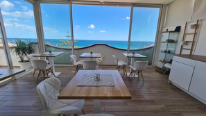 Dining - Pantanello Rooms is located right in front of the most beautiful beach in Avola (Avola)