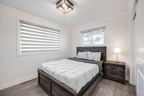3 Schlafzimmer, Bügeleisen/Bügelbrett, kostenloses WLAN, Bettwäsche
