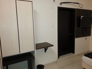 Deluxe Room | Individually furnished, free WiFi - Hotel Pisals (Bhopal)