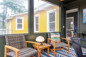 Interior - NEW! Marigold & Poppy - Group-Friendly Douglas Retreat - Central & Walkable (Douglas)