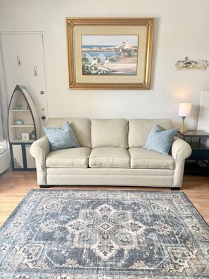 Smart TV - 2nd-row! Fresh Breeze, Q bed, pool view (Myrtle Beach)