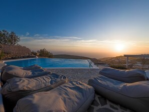 Luxury Villa, Sea View | Private pool - Villa Prive 88 Mykonos (Mykonos)