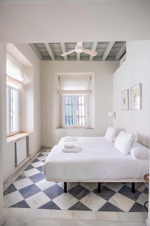 4 camere, lenzuola