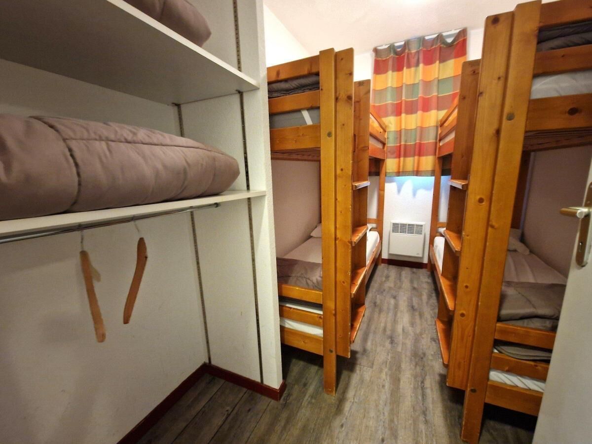 À 100m Des Pistes De Ski, 3ème éTage, Vue Dégagée, Balcon, Télévision, Casier à Ski, 55m², Valfréjus - La Norma