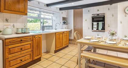 4 bedroom accommodation in Stainsacre, near Robin Hood’s Bay