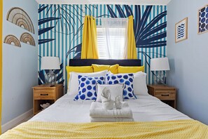 2 bedrooms, iron/ironing board, travel cot, free WiFi