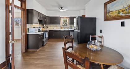 Historic 1890, 3-bed Victorian townhome in welcoming Monett with WiFi, AC