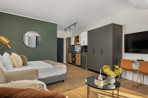 1 bedroom, iron/ironing board, Internet, bed sheets