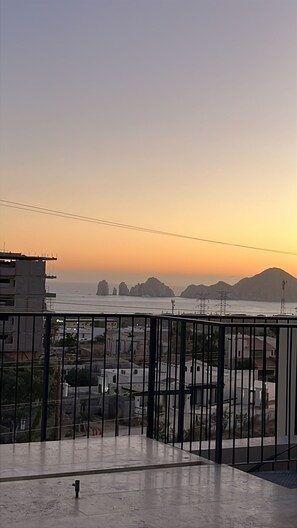 Terrace/patio -  PH with Private Rooftop in Cabo San Lucas Great Location! Close to everything! (Cabo San Lucas)