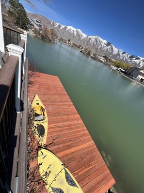 Property grounds - Lake House w/Pool, 4-bedrooms in Stansbury Park within 25 minutes of airport (Stansbury Park)