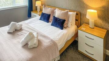 2 bedrooms, free WiFi, bed sheets
