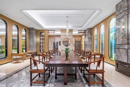 Qianmei Hotel
