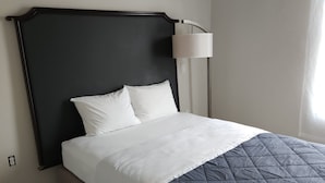 Chambre simple Standard | Bureau, espace de travail pour ordinateurs portables